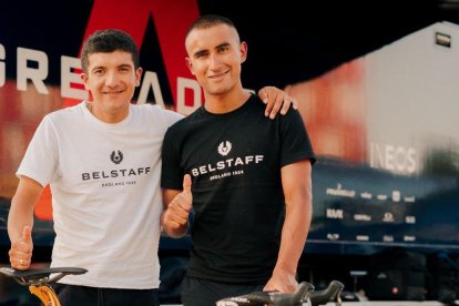 Jhonatan Narváez (der.) y Richard Carapaz, en una foto de años recientes.