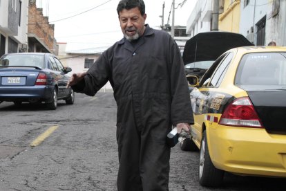 Fausto Mafla comentó que esta vía recibiría un alto flujo vehicular, de lunes a viernes.