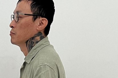 El extranjero tenia una orden de detención con fines de extradición, con fecha de noviembre de 2023.