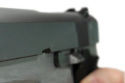 A la víctima la atacaron con dos tipos de armas de fuego.