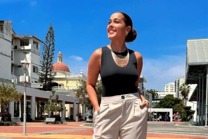 Cancillería resolvió quitarle la visa a Alondra Santiago.