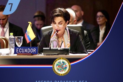 En la 45ª Asamblea General de la OEA, la canciller Gabriela Sommerfeld expresó la postura de Ecuador