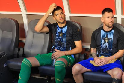 Lionel Messi no jugó ante Perú debido a molestias físicas.