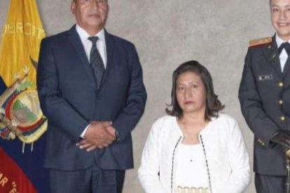 Aidita Ati (derecha) quiso ser militar porque anhelaba ser como su padre.