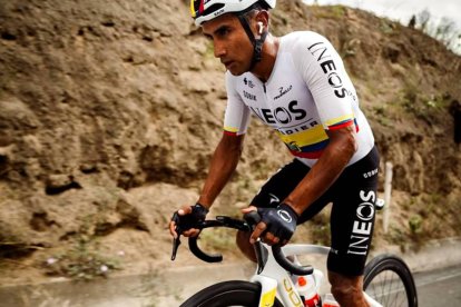 El Lagarto Narváez cumple con su preparación en el país.