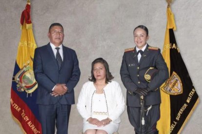La oficial ingresó al ejército por vocación y por seguir el ejemplo de su padre.