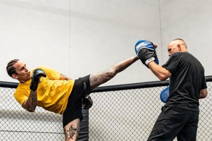 Chito construyó su propio gym para la preparación de esta pelea