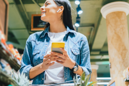Los supermercados tradicionales ofrecen más que productos: experiencia y comodidad.
