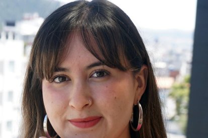 Caridad visita al menos tres restaurantes a la semana.