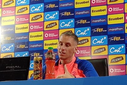 Sebastián Beccacece en su primer conversatorio como DT de la selección ecuatoriana de fútbol.