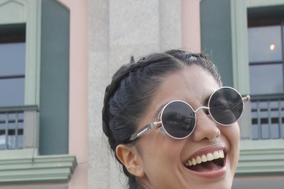 Antonella Valeriano hizo una parodia a Manabí.