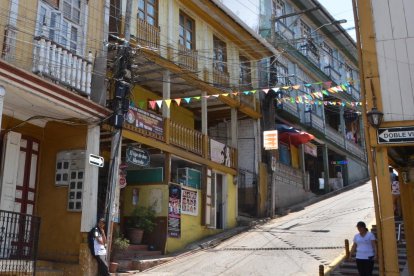 Las icónicas casas patrimoniales de Zaruma llaman la atención por su belleza.