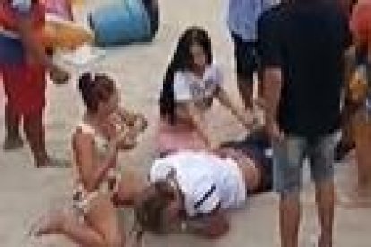 Un hombre fue herido a balas en playa de Salinas.