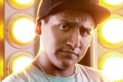 Jorge Luna es parte del programa cómico de YouTube 'Hablando huevadas'.