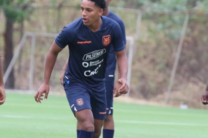 Johan García en pleno entrenamiento de Ecuador