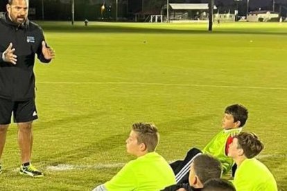 Orlando de la Torre, un ecuatoriano residente en Estados Unidos es dirigente del equipo.