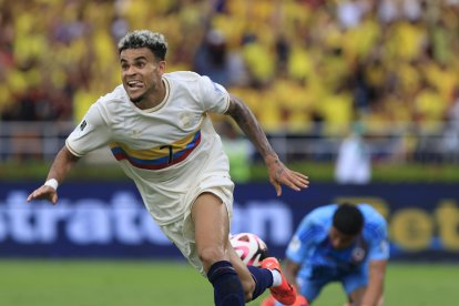 Luis Díaz marcó uno de los tantos del triunfo de la selección de Colombia ante Chile.