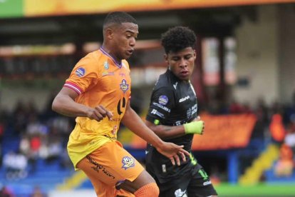 En la primera fase de LigaPro Libertad y Orense empataron 1-1 en Loja