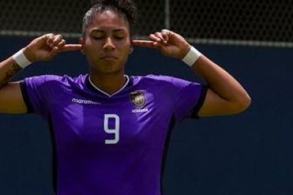 Nayeli Bolaños fue la autora del gol de Ecuador en el empate 1-1 ante Chile
