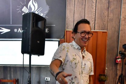 David Reinoso dice que tiene su conciencia tranquila, pues no ha ofendido a nadie con sus parodias.