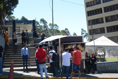 El cadáver fue llevado a la morgue.