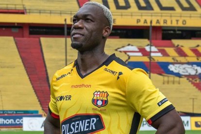 Barcelona fichó a Felipe Caicedo para la temporada 2025 en que jugará la Copa Libertadores, LigaPro y Copa Ecuador