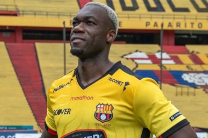 Barcelona fichó a Felipe Caicedo para la temporada 2025 en que jugará la Copa Libertadores, LigaPro y Copa Ecuador