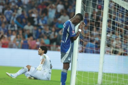 Washington Corozo se lamenta luego de perder el penal en el partido de Emelec ante Macará