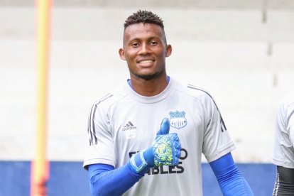 El portero John Mero demandó a Emelec por deudas de sueldos