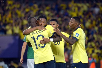 Ecuador jugará de local en estadio Monumental de Guayaquil ante Brasil y Argentina en las eliminatorias