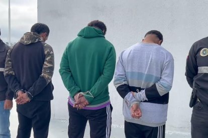 Los tres criminales, miembros de Los Tiguerones, fueron capturados en El Batán, norte de Quito.