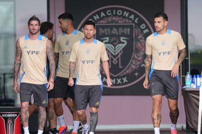 Lionel Messi será titular en el Argentina vs Colombia.