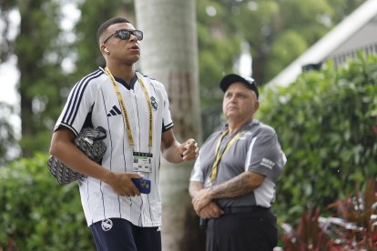 Kylian Mbappé se recuperó y está en la nómina del Real Madrid.