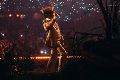 Bad Bunny se despide de su residencia en Puerto Rico con un show histórico disponible gratis en Amazon Music, Twitch y Prime Video.