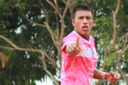 Jostin Mero hizo divisiones formativas en el equipo del Manta FC