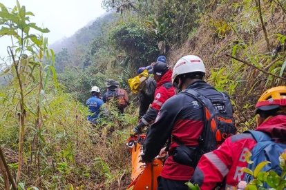 Durante cuatro días, los rescatistas hicieron intensas búsquedas.