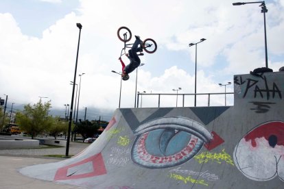 El BMX freestyle apenas entró en el calendario oficial de la FEC hace dos años.