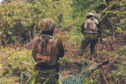 Militares en patrullajes en zonas fronterizas de Ecuador.