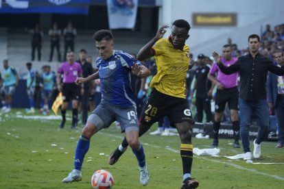 Barcelona sc y Emelec se enfrentarán en una nueva edición del Clásico del Astillero.