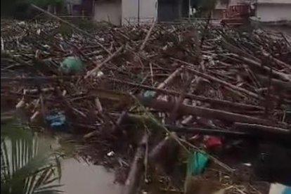Una gran palizada en Salitre también fue captada.