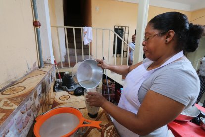 Doña Mónica Preciado, madre de Gonzalo Plata, mejor se dedicó a cocinar mientras jugaba su hijo el Mundial del 2019.