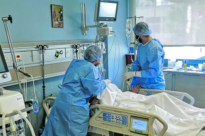 La intubación en estos pacientes sería más complicada aumentando el riesgo de muerte.