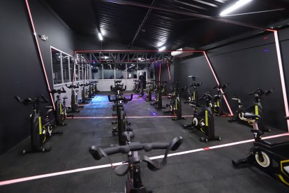La sala de clases de intensive bike solo recibirá el 50 % de sus alumnos regulares.