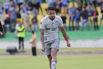 Edwuin Pernía llegó esta temporada a Emelec y solo lleva anotado un gol en la LigaPro.