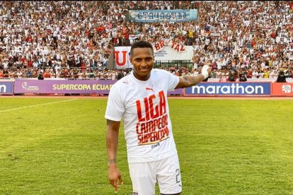 Valencia formó parte de Liga de Quito durante 371 días. El cuadro universitario le deja las puertas abiertas para el regreso.