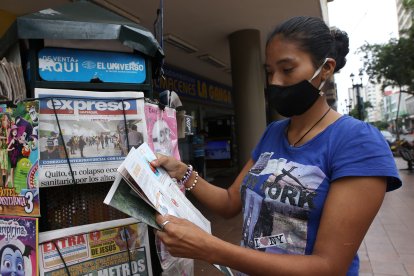 Leonela Cevallos comentó que en un rincón de su casa pondrá la figurilla de papel rodeada de velas para rezarle.