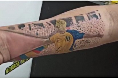 Uno de los últimos tatuajes que se ha hecho Jaime Iván Kaviedes.