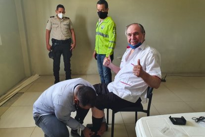 El pasado lunes 20 de julio Abdalá parecía orgulloso de que le colocaran un grillete para su rastreo satelital