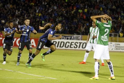 Mina anotaba el empate en el Atahualpa ante Atlético Nacional y ganaba el premio al mejor jugador del partido.