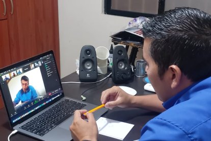 Mario Haro, experto en emprendimiento, explica a través de asesorías qué hace luego de iniciar un negocio.